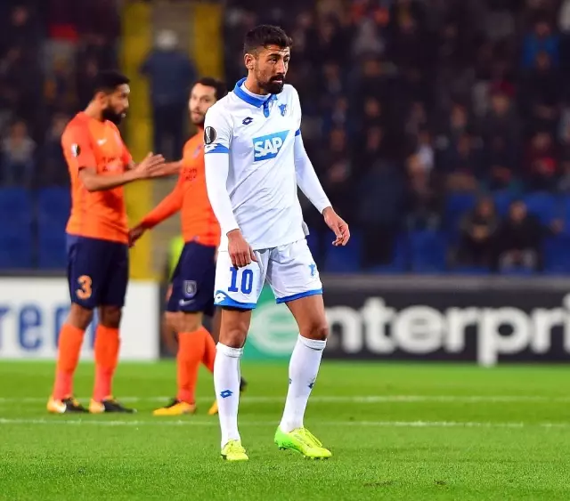 UEFA Avrupa Ligi: Medipol Başakşehir: 0 - Hoffenheim: 0 (İlk Yarı) UEFA Avrupa Ligi: Medipol Başakşehir: 0 - Hoffenheim: 0 (İlk Yarı)