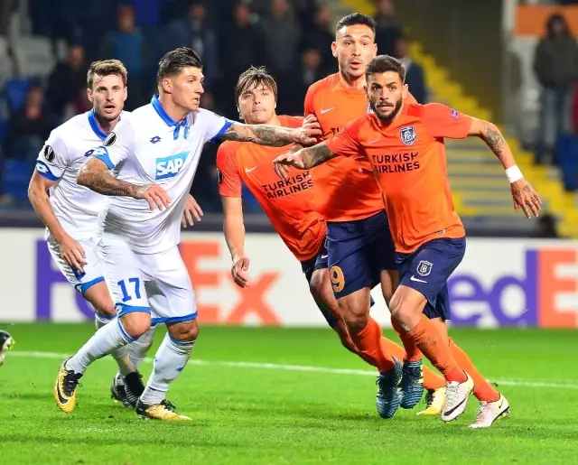 UEFA Avrupa Ligi: Medipol Başakşehir: 1 - Hoffenheim: 1 (Maç Sonucu) UEFA Avrupa Ligi: Medipol Başakşehir: 1 - Hoffenheim: 1 (Maç Sonucu)