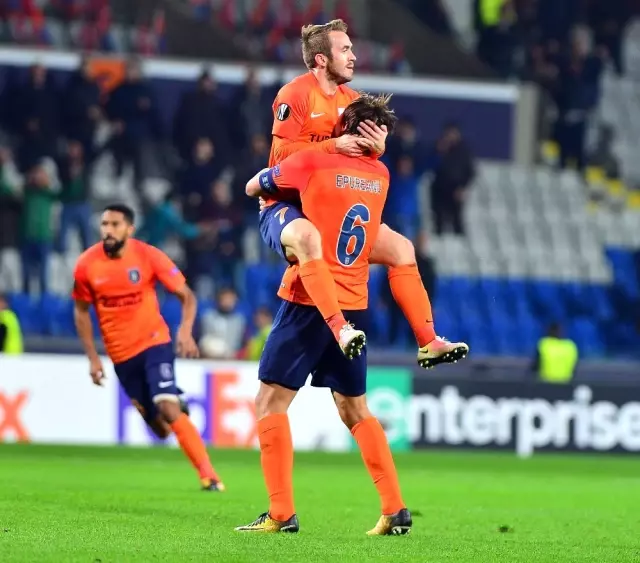 UEFA Avrupa Ligi: Medipol Başakşehir: 1 - Hoffenheim: 1 (Maç Sonucu) UEFA Avrupa Ligi: Medipol Başakşehir: 1 - Hoffenheim: 1 (Maç Sonucu)