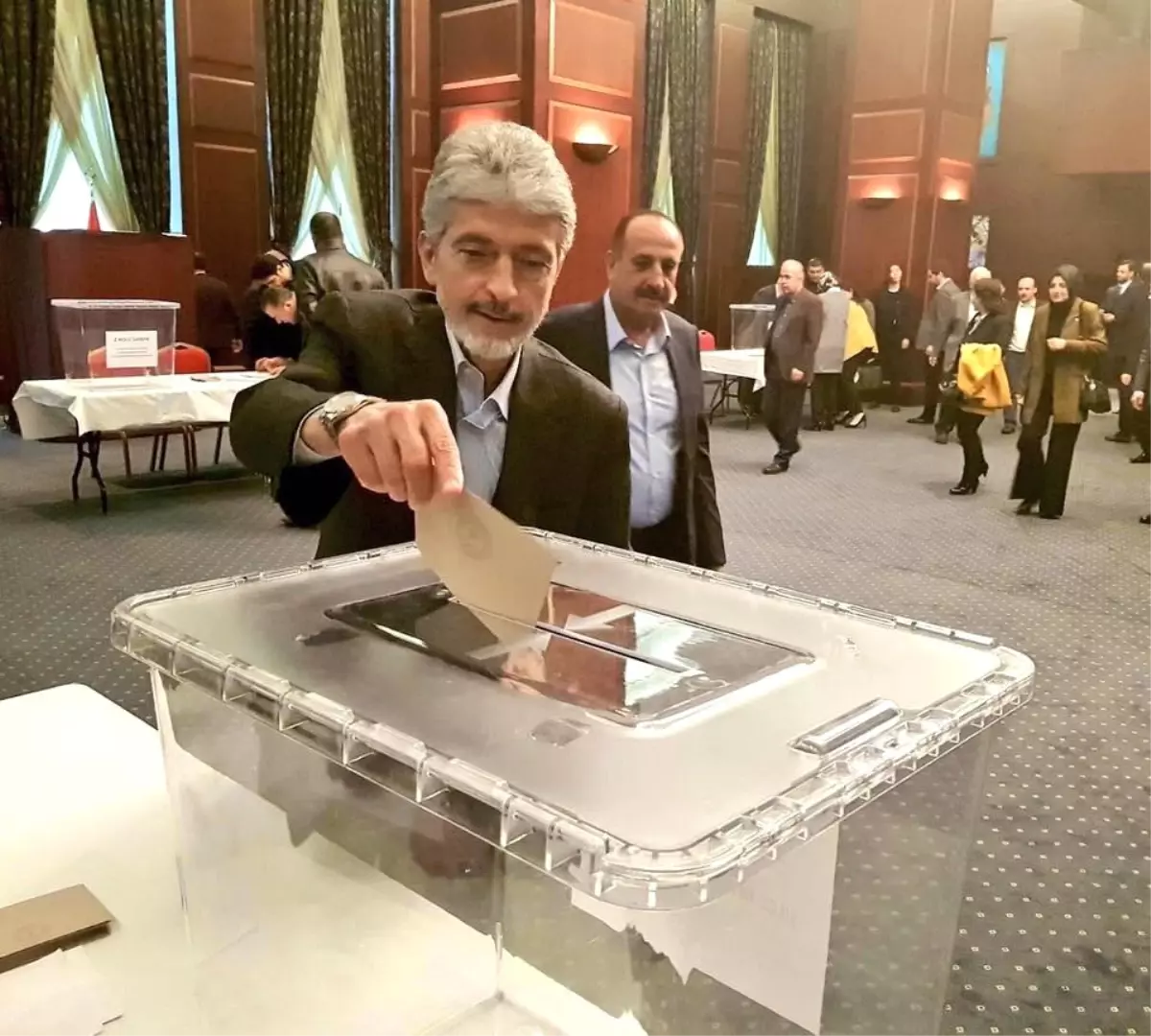 AK Parti'nin Ankara Büyükşehir Belediye Başkan Adayı İçin Temayül Yoklaması