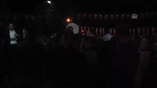 İçişleri Bakanı Soylu, Şehit Ailesini Ziyaret Etti İçişleri Bakanı Soylu, Şehit Ailesini Ziyaret Etti