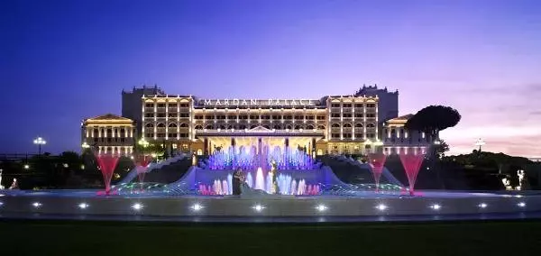 Mardan Palace Hotel'in Elektriği de Kesildi