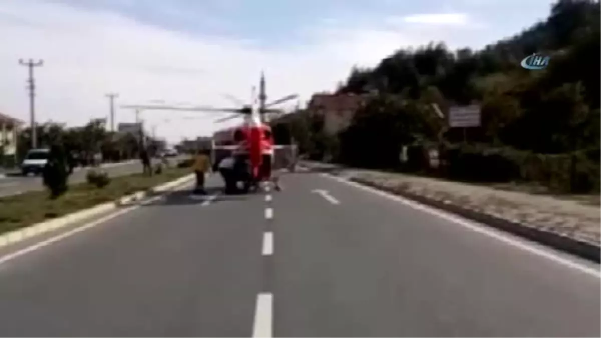 Samsun'da Kamyonet Tıra Çarptı: 6 Yaralı