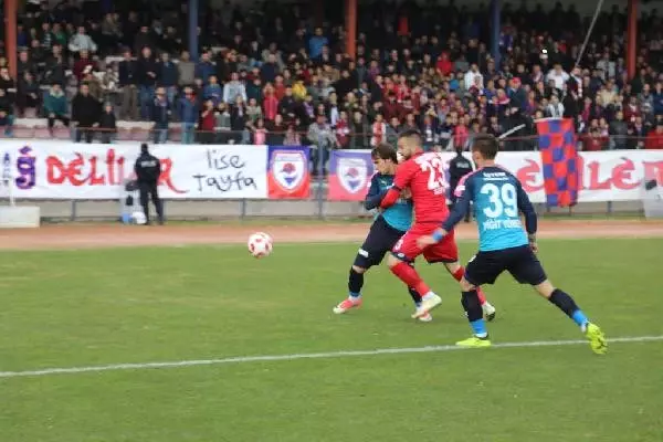 Niğde Belediyespor - Fethiyespor: 2-0 Niğde Belediyespor - Fethiyespor: 2-0