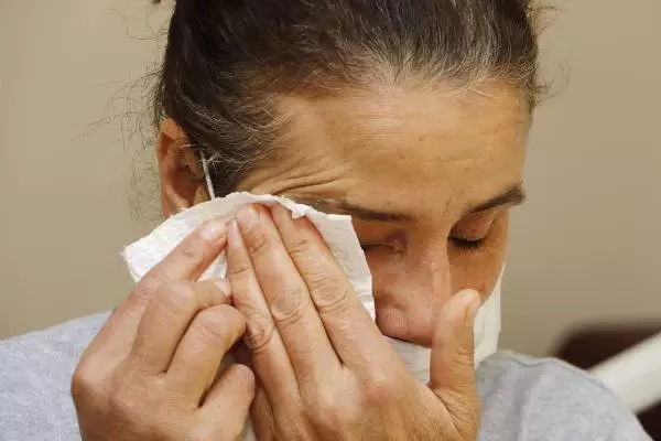 Annesinin Böbreğiyle Yaşama Tutundu Annesinin Böbreğiyle Yaşama Tutundu