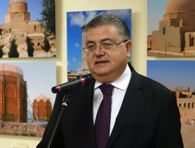 Selçuklu Medeniyeti Dünyaya Tanıtılıyor Selçuklu Medeniyeti Dünyaya Tanıtılıyor
