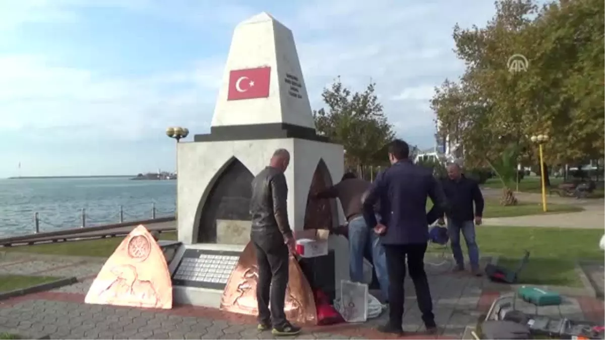 Emekli Memurdan Deniz Şehitlerine Vefa - Zonguldak