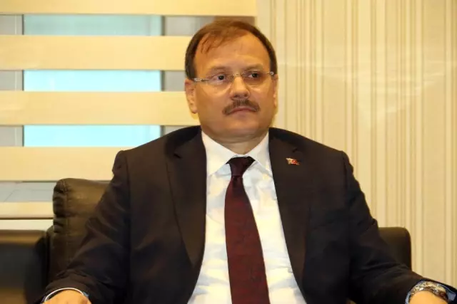 Başbakan Yardımcısı Hakan Çavuşoğlu Diyarbakır'da