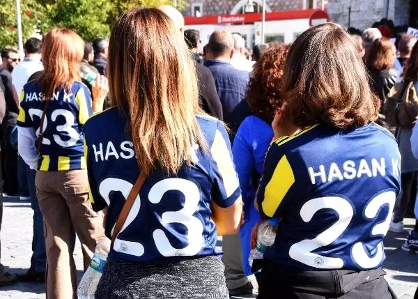 Dj Hasan Köseoğlu, Gözyaşlarıyla Uğurlandı Dj Hasan Köseoğlu, Gözyaşlarıyla Uğurlandı