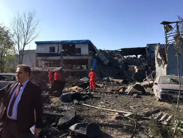 Ölü Sayısı 5'e, Yaralı Sayısı 16'ya Çıktı Ölü Sayısı 5'e, Yaralı Sayısı 16'ya Çıktı