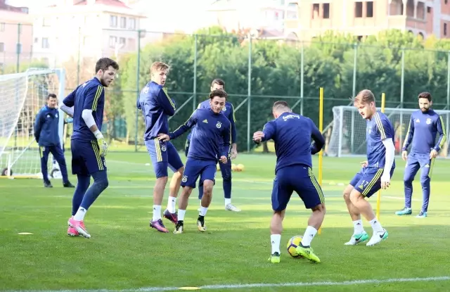 Fenerbahçe, Sivasspor Maçı Hazırlıklarını Sürdürdü