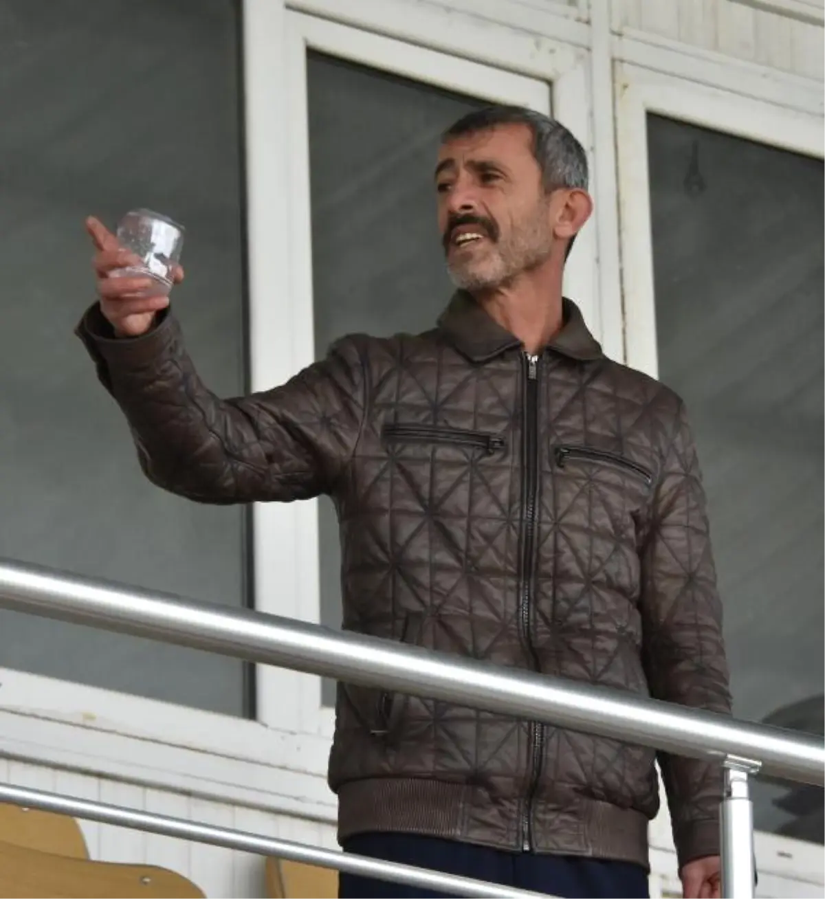 Rakip Taraftara Attığı Plastik Bardak Yüzünden Konya'ya Hapsoldu