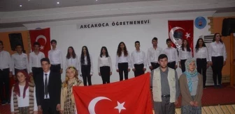 Akçakoca'da 10 Kasım Etkinliklerinde Öğrenciler Göz Doldurdu
