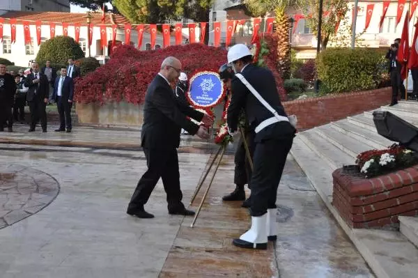 Egeliler 'Ata'sını Unutmadı Egeliler 'Ata'sını Unutmadı