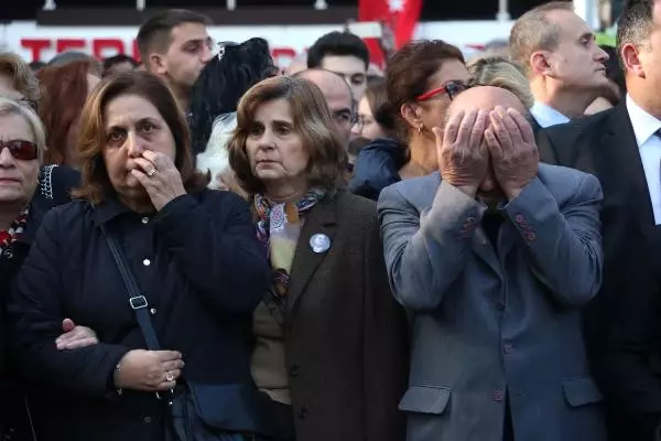 Samsun'da Ata'yı Anmada Gözyaşı