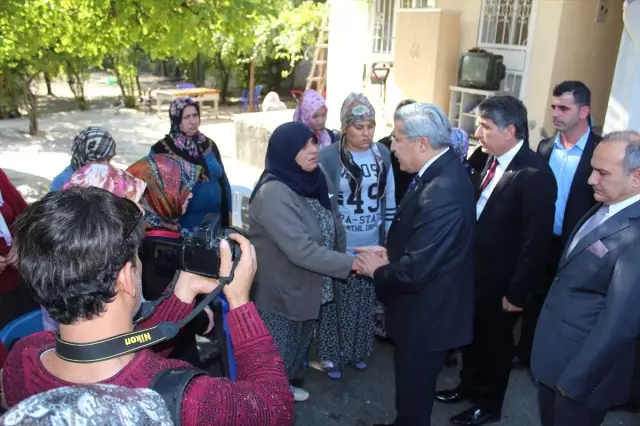 Şehit Annesi Küçük Açıklaması Şehit Annesi Küçük Açıklaması