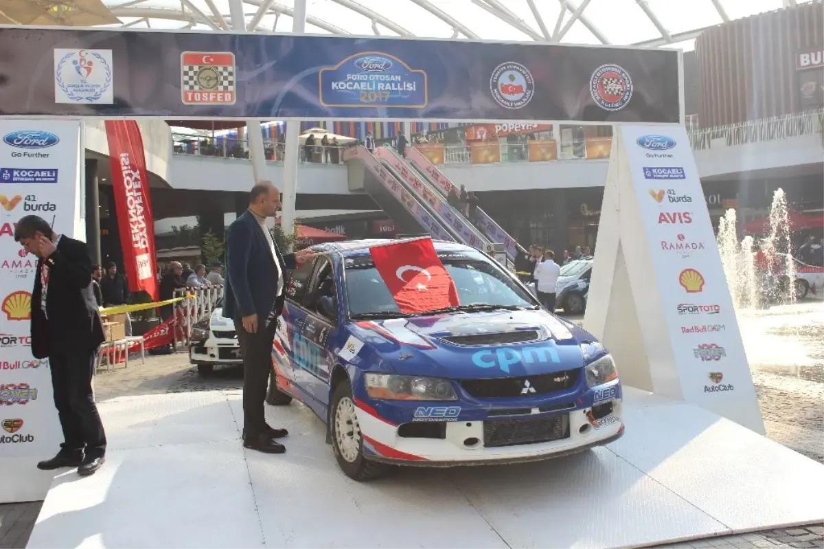 35. Ford Otosan Rallisi, Avm'de Start Aldı