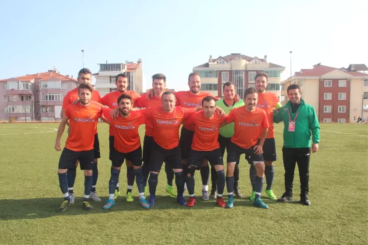 Gökpınarspor Lideri Devirdi