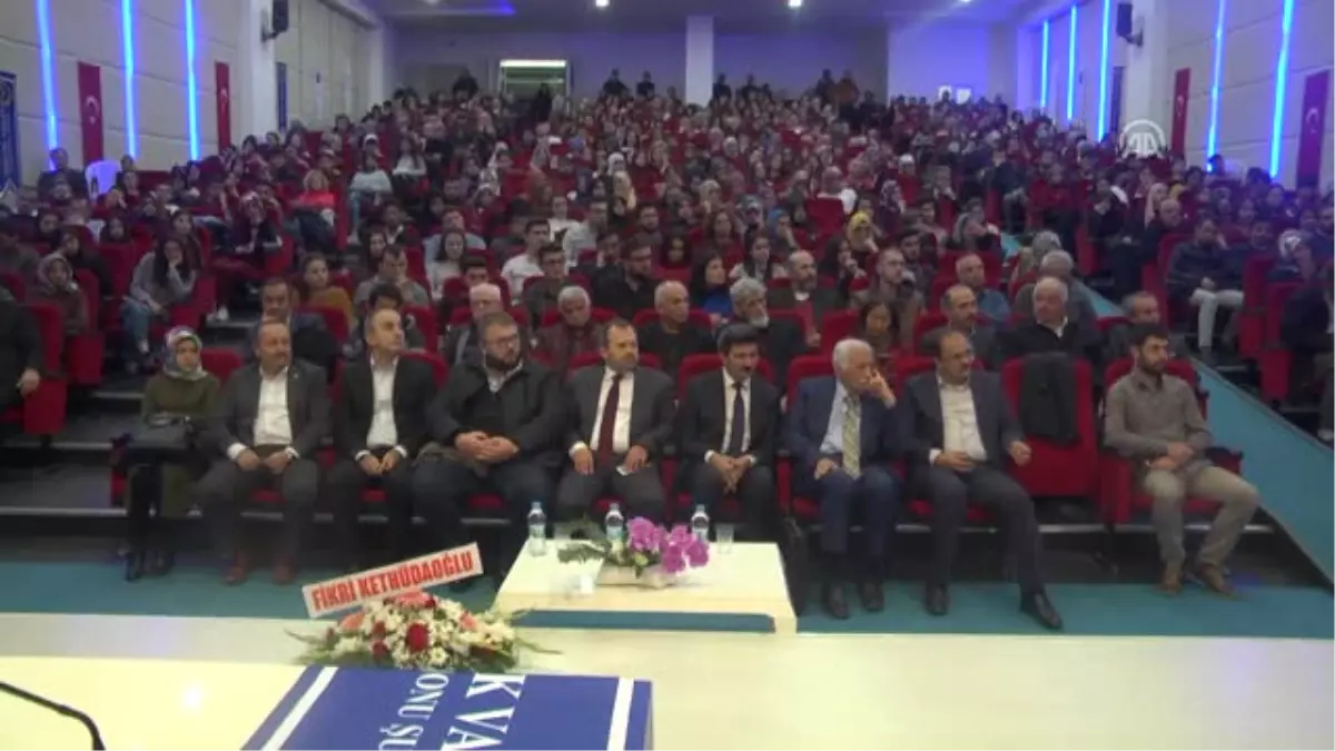 Türkçemiz Geleceğimiz' Konferansı