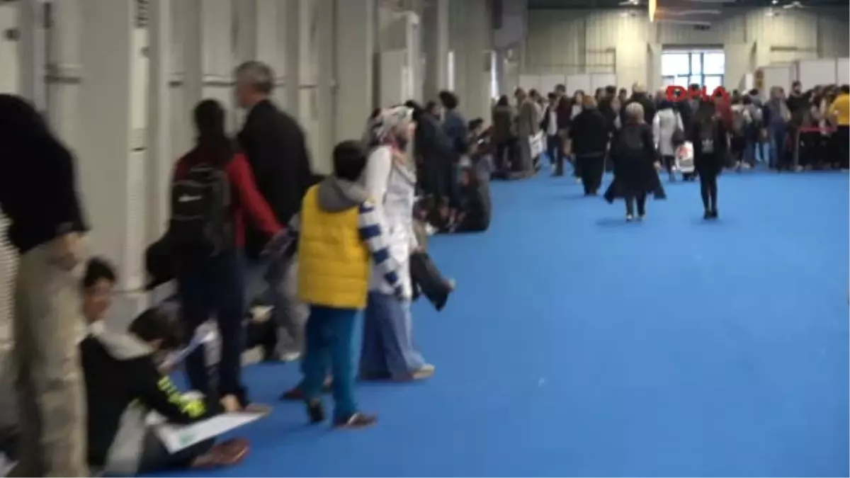 Tüyap'ta Cem Yılmaz İzdihamı Ek Görüntü