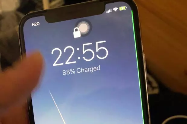 İphone X Ekranında Yeşil Çizgi Sorunu Ortaya Çıktı