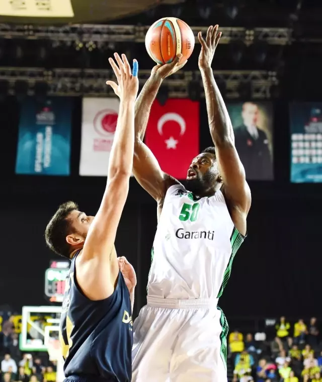 Tahincioğlu Basketbol Süper Ligi: Darüşşafaka: 84 - Fenerbahçe Doğuş: 78 Tahincioğlu Basketbol Süper Ligi: Darüşşafaka: 84 - Fenerbahçe Doğuş: 78