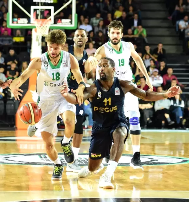 Tahincioğlu Basketbol Süper Ligi: Darüşşafaka: 84 - Fenerbahçe Doğuş: 78 Tahincioğlu Basketbol Süper Ligi: Darüşşafaka: 84 - Fenerbahçe Doğuş: 78