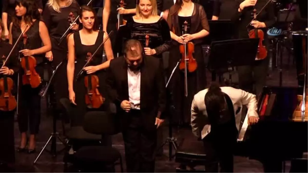 İdso'dan Ata'ya Saygı Konseri