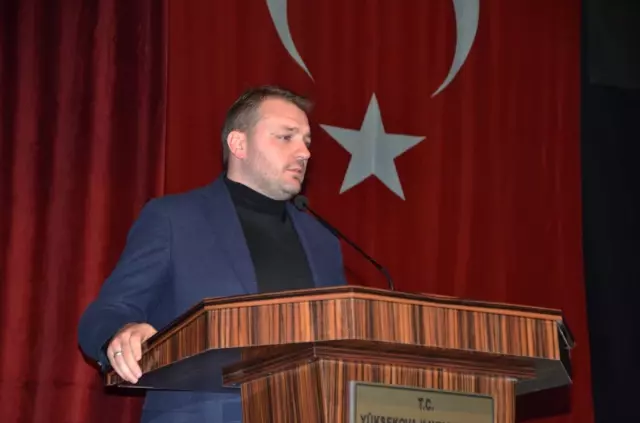AK Parti Gençlik Kolları Genel Başkanı Ecertaş Açıklaması
