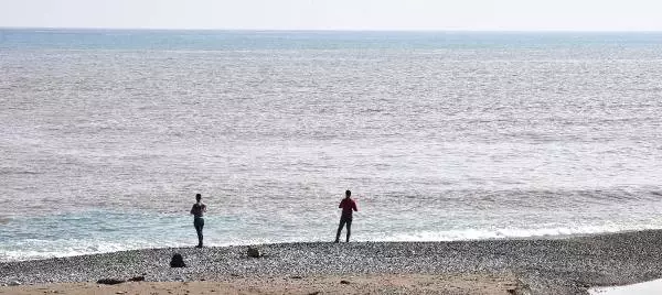 Akdeniz, Yağmurla Birlikte Çamur Rengine Büründü
