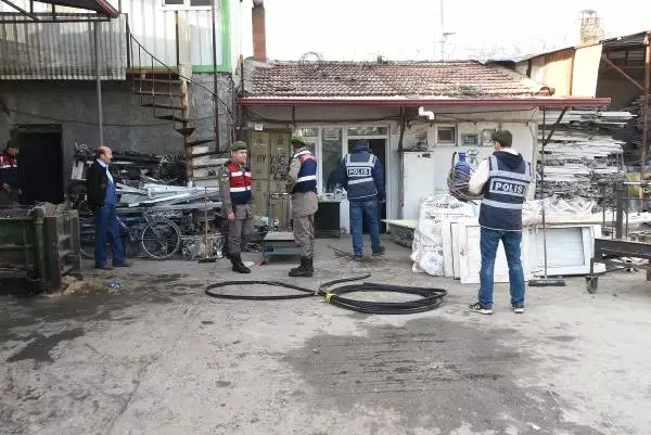 Kütahya'da Hırsızlık Operasyonu: 20 Kişi Gözaltında