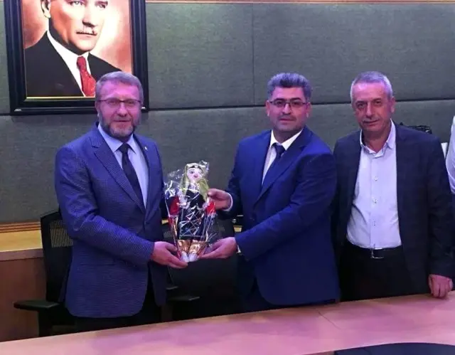 AK Parti Eskigediz Belde Teşkilatı TBMM'de AK Parti Eskigediz Belde Teşkilatı TBMM'de
