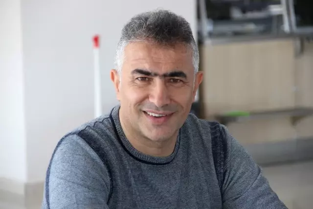 B.b.erzurumspor Teknik Direktörü Altıparmak: