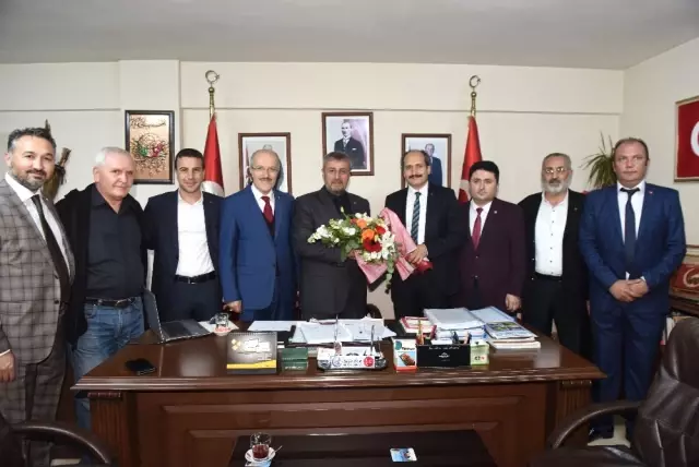 Başkan Kafaoğlu'ndan MHP'ye Teşekkür Ziyareti