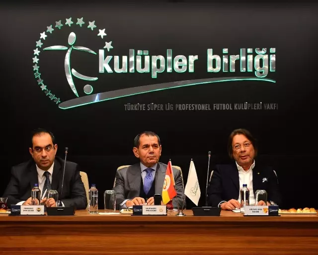 Dursun Özbek: