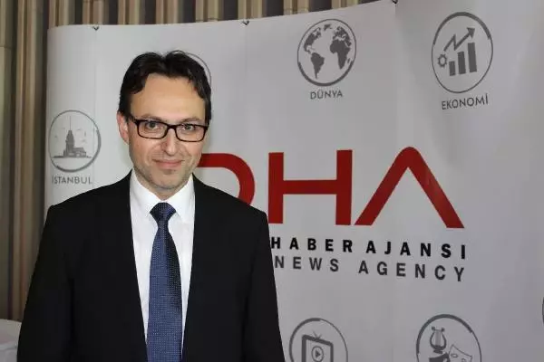 Ekonomist Erkan Öz: Kağıt Para Sistemi Bitcoin'e Göre Zayıf ve Kötü