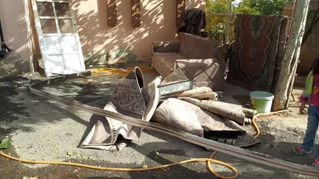 Elektrik Kontağından Çıkan Yangın Paniğe Neden Oldu