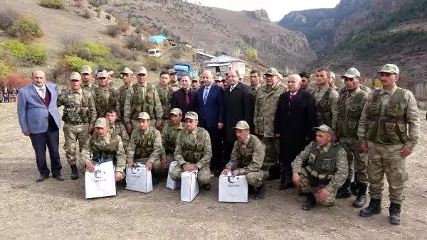 Erzurum'da 30 Güvenlik Korucusu Yemin Etti Erzurum'da 30 Güvenlik Korucusu Yemin Etti