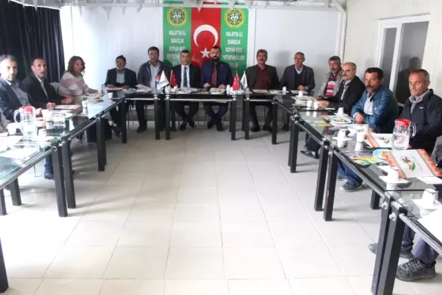 Koyun ve Keçi Yetiştiricilerine Hibe Konusunda Bilgilendirme Yapıldı