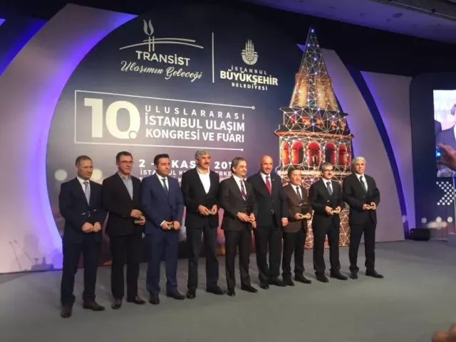 Mersin Büyükşehir Belediyesi'ne 'Toplu Taşımada Güvenilirlik Ödülü' Verildi