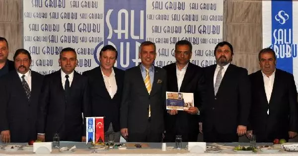 Türkiye Yıllık 300 Bin Ton Et İthal Ediyor