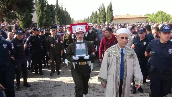 Hatay, Şehidini Uğurladı Hatay, Şehidini Uğurladı