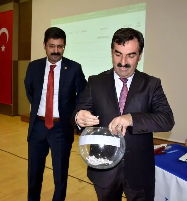 İşitme Engelli Çiftin Ev Hayali TOKİ ile Gerçek Oldu Haberler