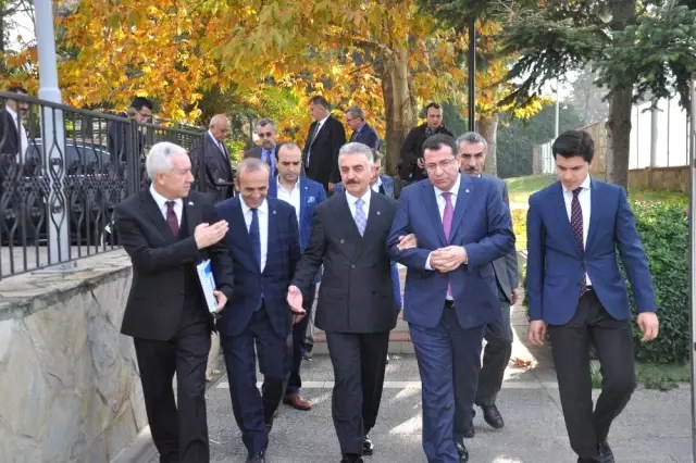 MHP Bursa Teşkilatları İznik'te Kampa Girdi MHP Bursa Teşkilatları İznik'te Kampa Girdi