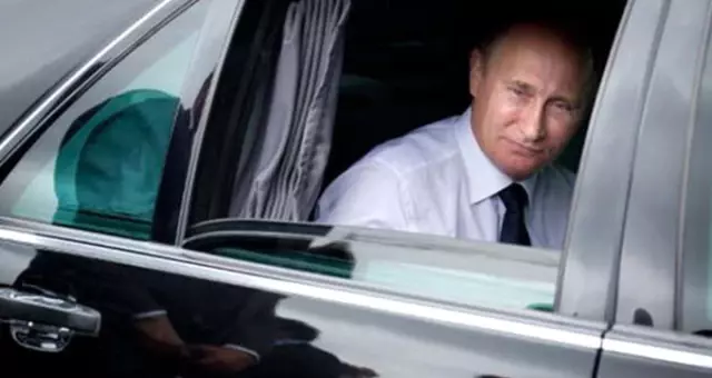 Geziye Çıkan Putin'in Yol Güzergahı İçin 50 Kez Bomba İhbarı Yapıldı
