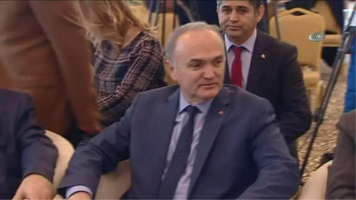 Sanayi Bakanı Özlü: 'Fetö, İhanet Ağını Medya ile Genişletti'