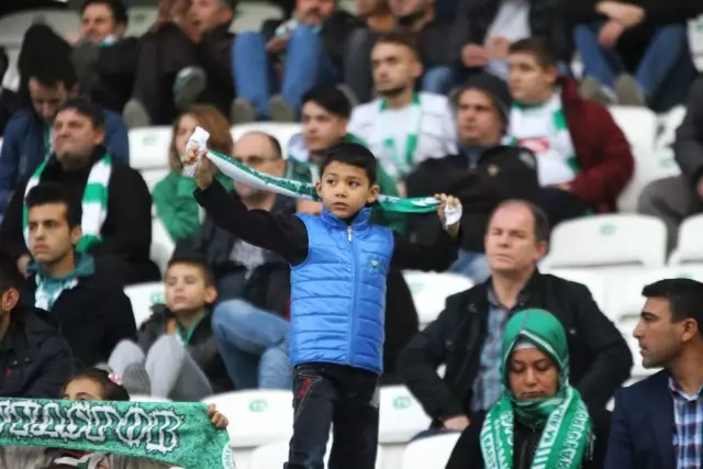 Süper Lig: Atiker Konyaspor: 0 - Antalyaspor: 0 (İlk Yarı) Süper Lig: Atiker Konyaspor: 0 - Antalyaspor: 0 (İlk Yarı)