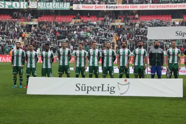 Süper Lig: Atiker Konyaspor: 0 - Antalyaspor: 0 (İlk Yarı) Süper Lig: Atiker Konyaspor: 0 - Antalyaspor: 0 (İlk Yarı)