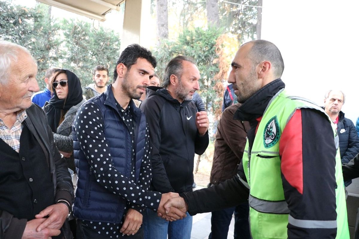 Ünlü Motosikletçi 'Tek Teker Arif' Son Yolculuğuna Uğurlandı