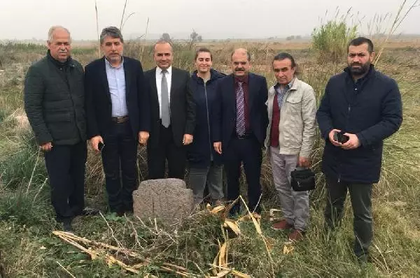 Kırıkhan'da Kayı Boyu Damgalı Mezar Taşları